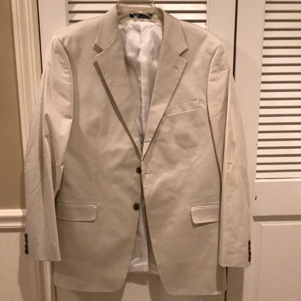 Brand new! Never worn men’s sport jacket.